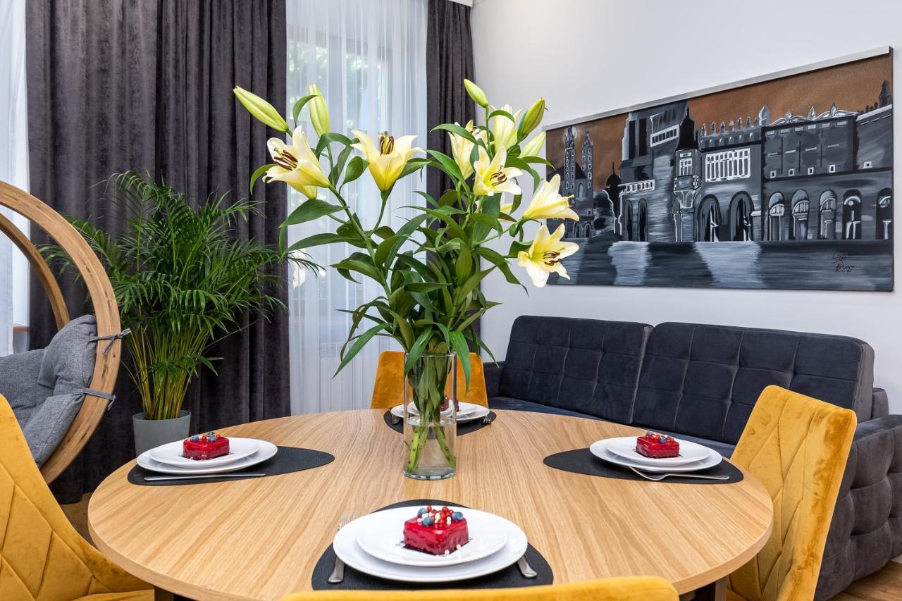 Beautiful Cracow Apartments By Cozyplace Красков Екстериор снимка