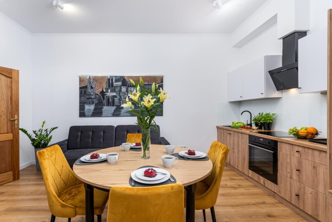 Beautiful Cracow Apartments By Cozyplace Красков Екстериор снимка
