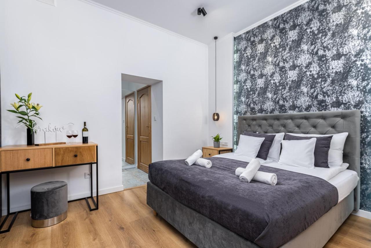 Beautiful Cracow Apartments By Cozyplace Красков Екстериор снимка