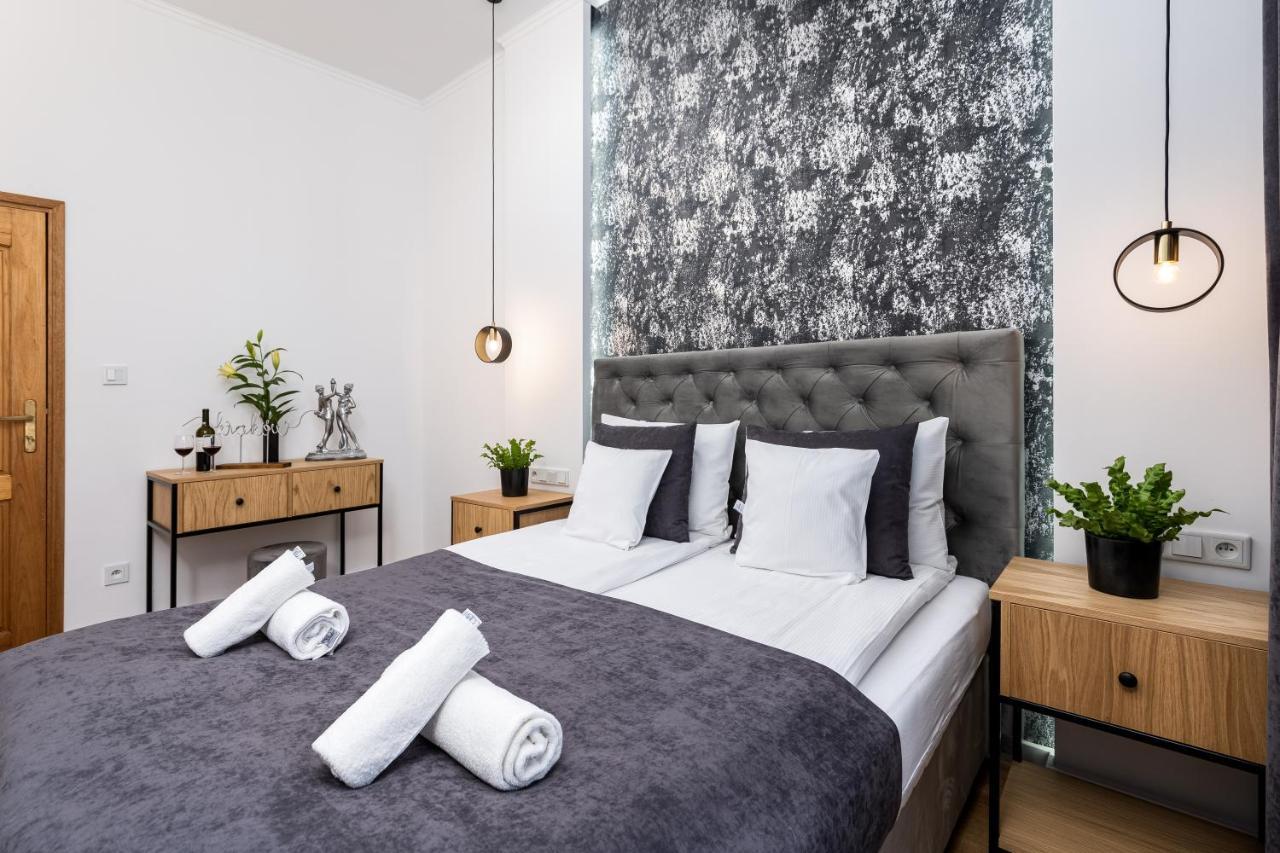 Beautiful Cracow Apartments By Cozyplace Красков Екстериор снимка