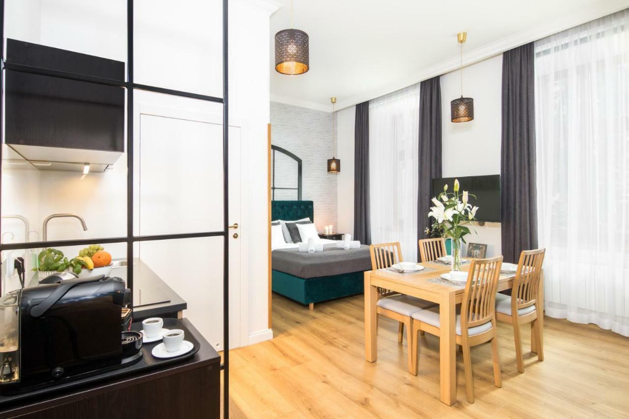Beautiful Cracow Apartments By Cozyplace Красков Екстериор снимка